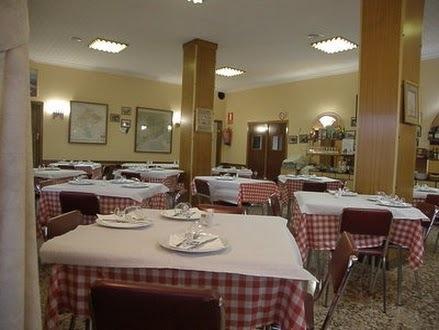 Hostal Oasis Fraga Esterno foto